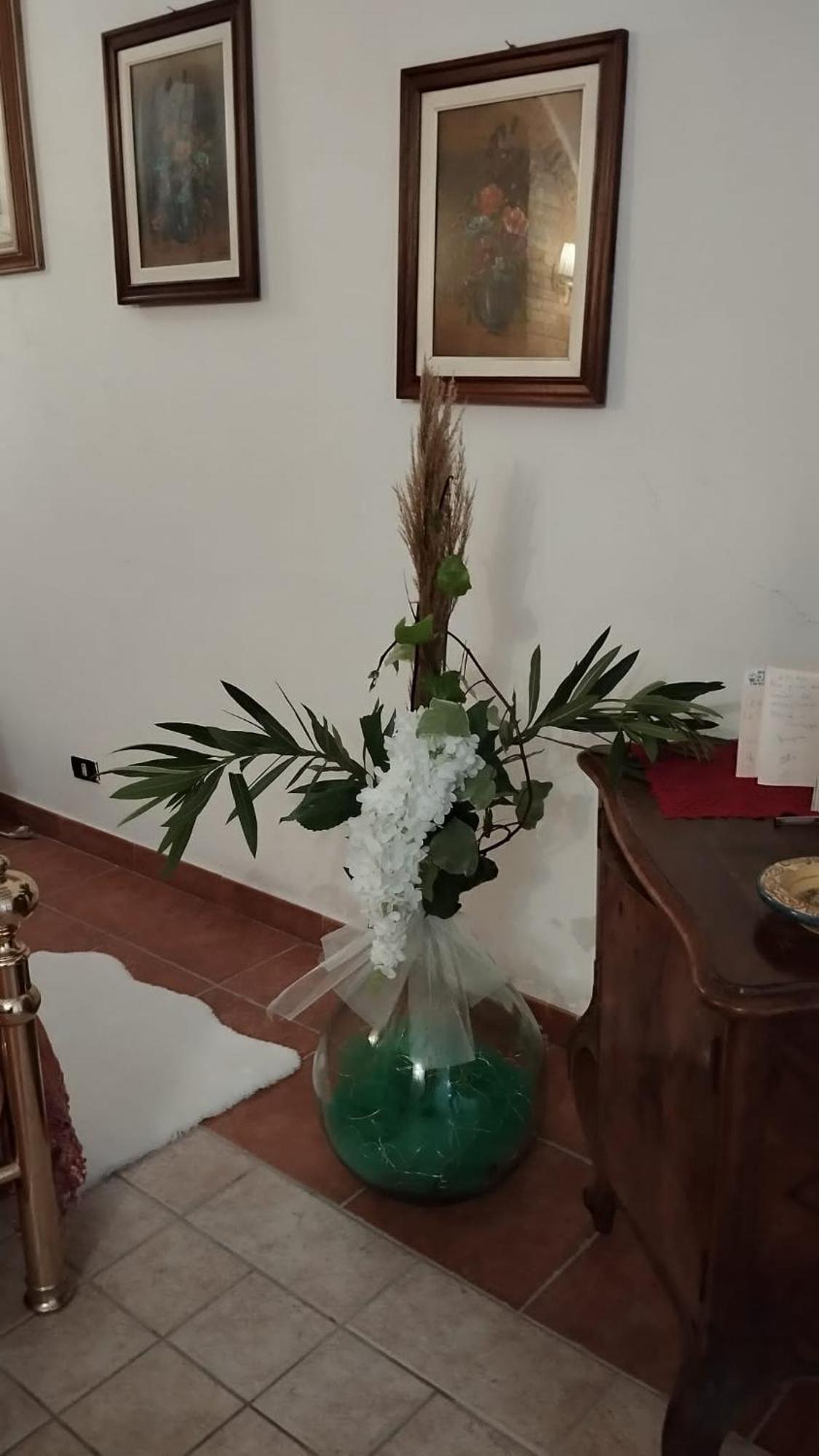 Al Cantinone Toffia Ngoại thất bức ảnh